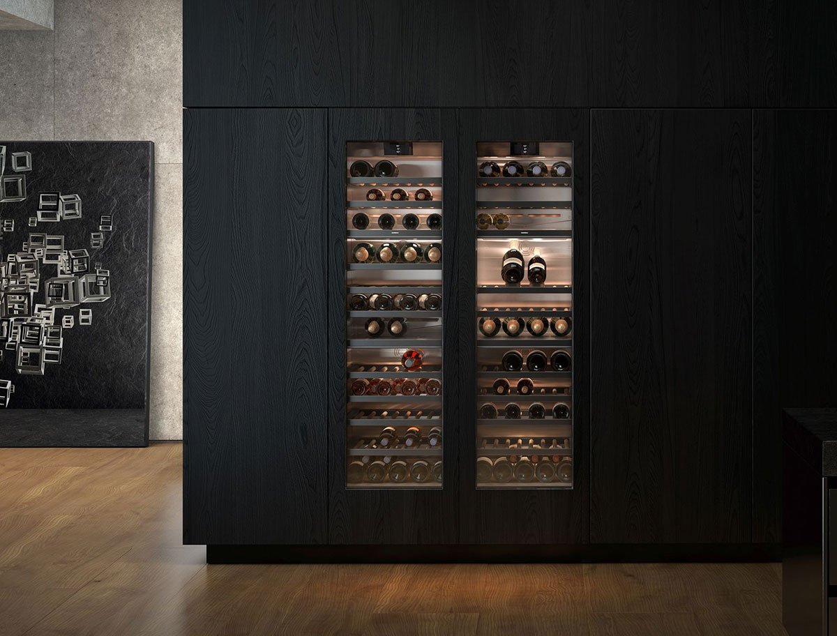 Wine Cabinets | Armoires à vin Wine Cabinets | Armoires à vin