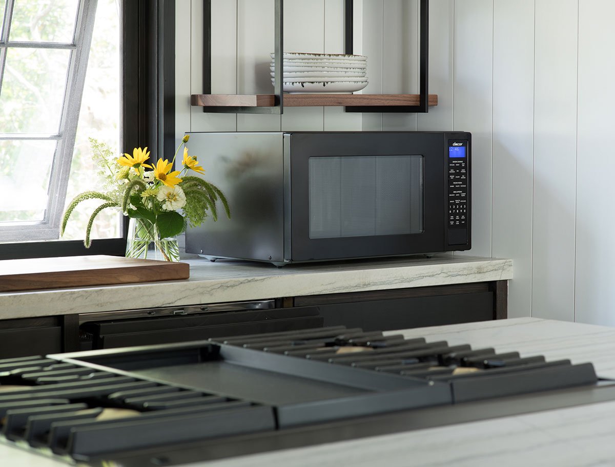 Microwaves | Micro-ondes Microwaves | Micro-ondes