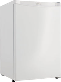 Danby 4.4 Cu. Ft. Compact Refrigerator – DAR044A4WDD|Réfrigérateur Danby de 4.4 pi³ de format appartement – DAR044A4BDD|DAR044A4W