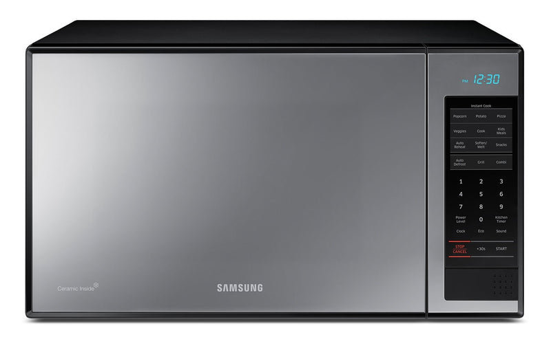 Samsung 1.4 Cu. Ft. Countertop Microwave – MG14J3020CM/AC|Four à micro-ondes de comptoir Samsung de 1,4 pi3 – MG14J3020CM/AC|MG14J302