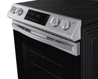 Samsung 6.3 Cu. Ft. Slide-In Electric Range with Wi-Fi Connect - NE63T8111SS/AC | Cuisinière électrique encastrée Samsung de 6,3 pi³ avec connectivité Wi-Fi – NE63T8111SS/AC | NE63T81S