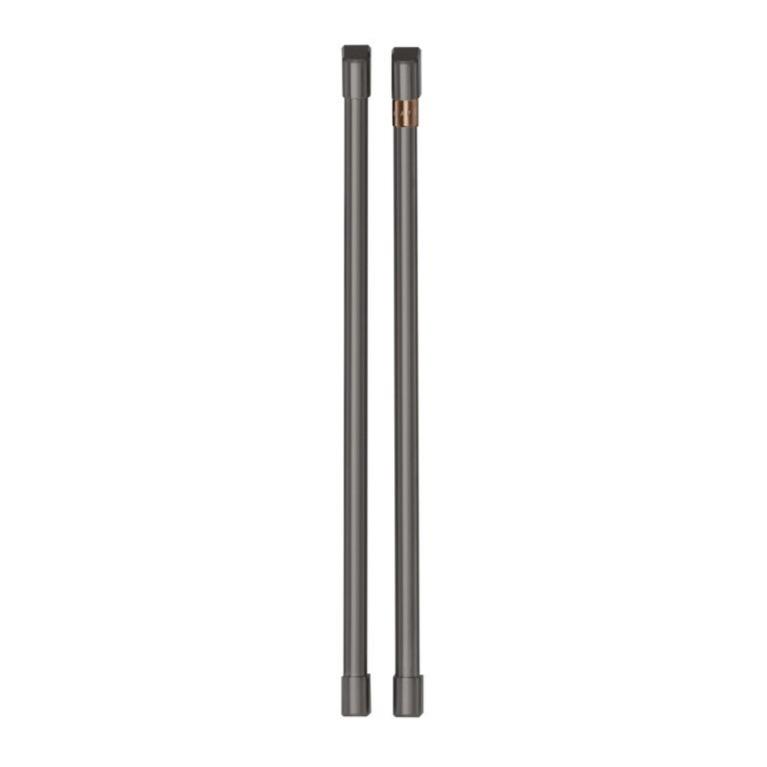 Cafe 2-Piece Handle Kit for Side-By-Side Refrigerator in Brushed Black - CXSS2H2PMBT | Trousse de poignées Café 2 pièces pour réfrigérateur à compartiments juxtaposés - CXSS2H2PMBT | CXSS2HBT