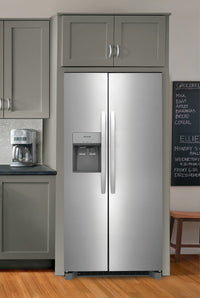 Frigidaire 22.3 Cu. Ft. Side-by-Side Refrigerator - FRSS2323AS | Réfrigérateur Frigidaire de 22,3 pi3 à compartiments juxtaposés - FRSS2323AS | FRSS232S